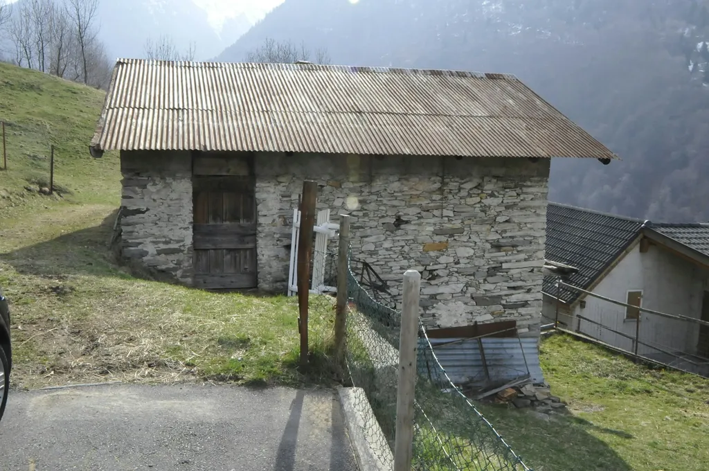 Büssli Stellplatz am Dorfrand