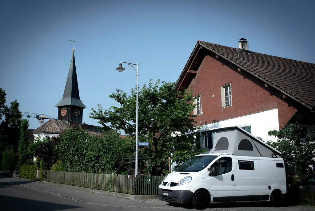 Zmitts im Dorf ...Dorf