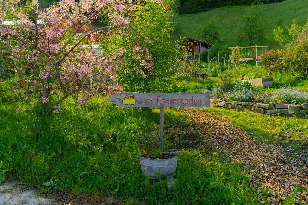 Camping im Bauerngarten