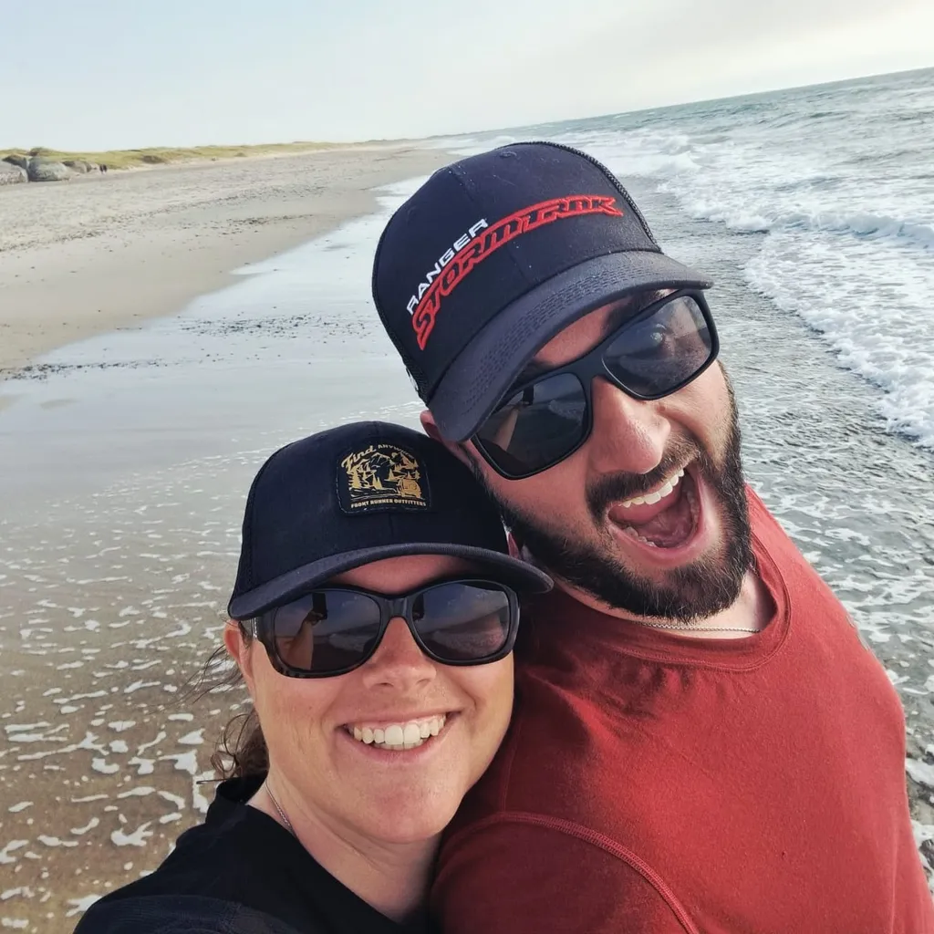 Profile picture of Clark & Karin