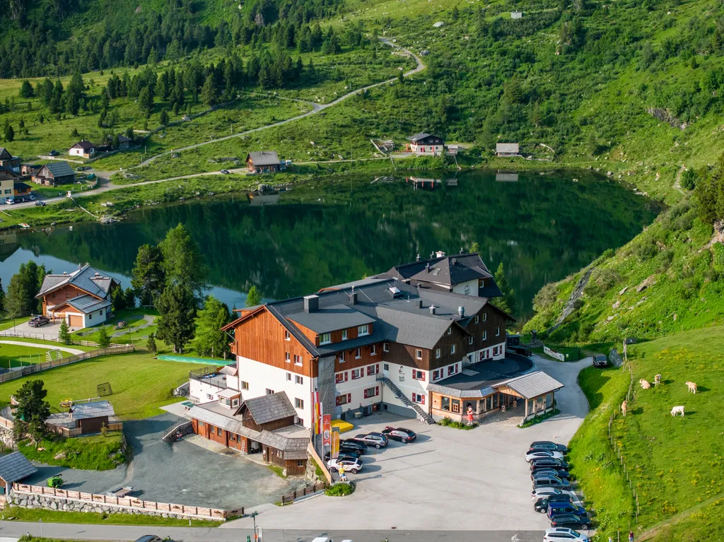 Heidi-Hotel Falkertsee