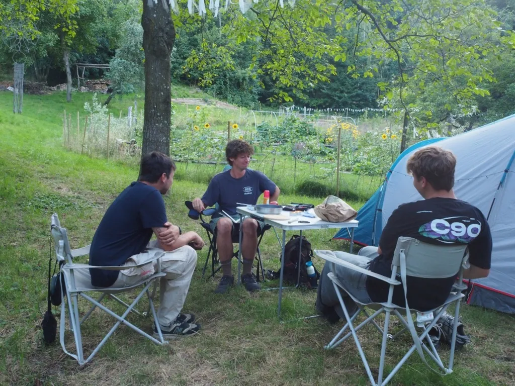 enjoying their privacy - just a short interruption for the photo ;)