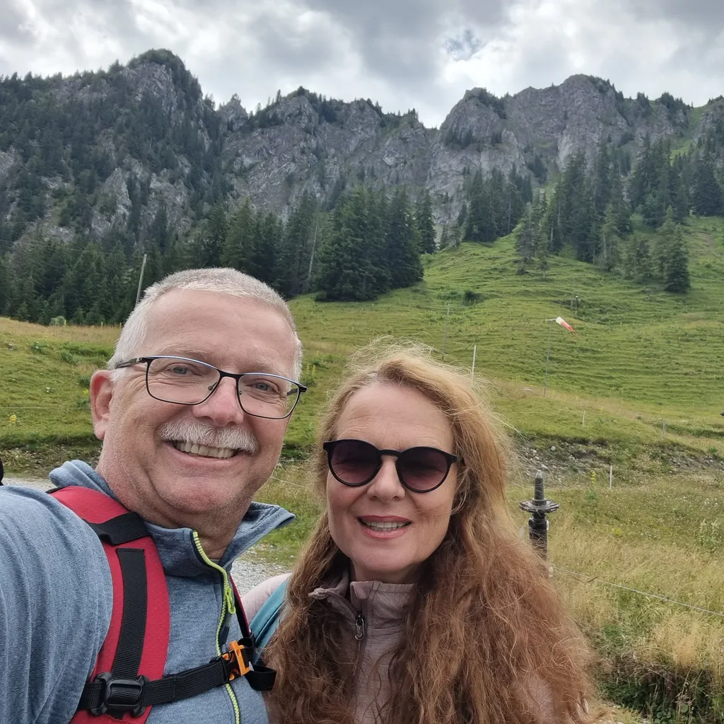 Profilbild von Alexander + Anna