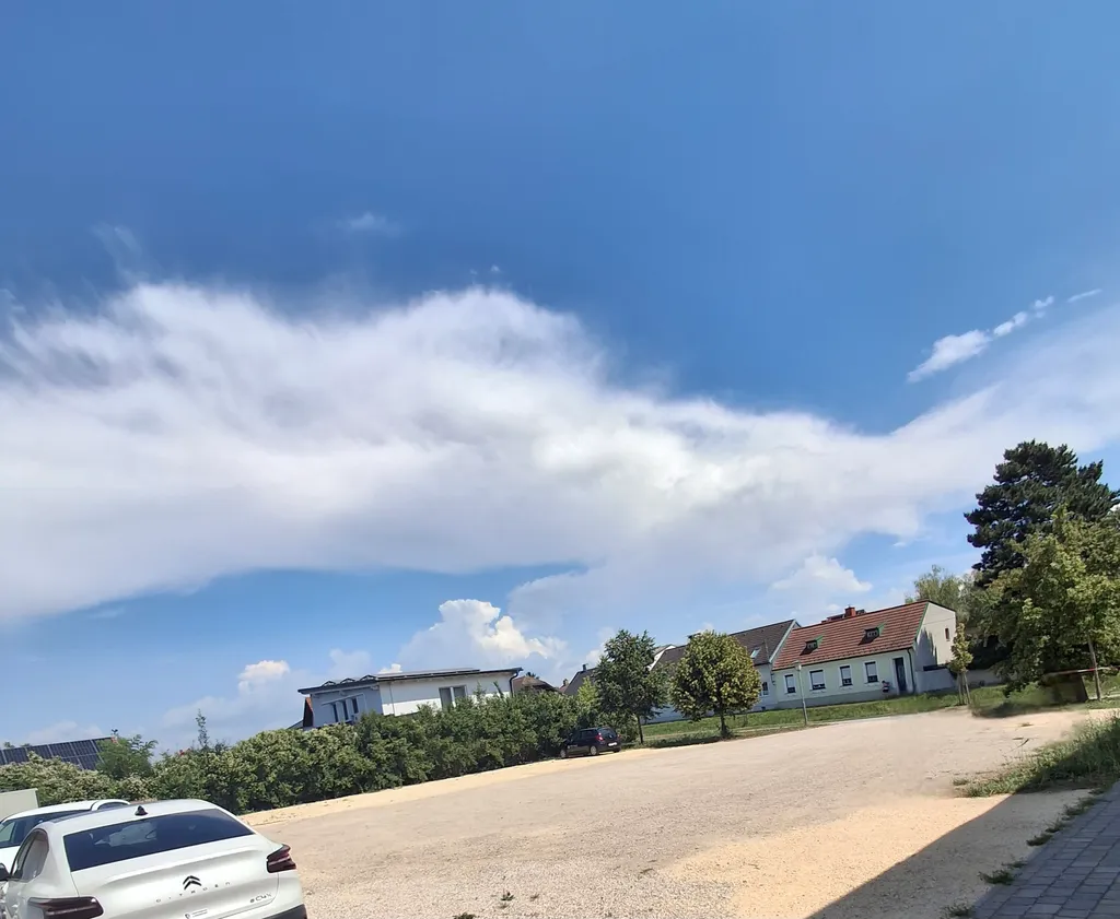 Festwiese beim Gemeindezentrum Ladendorf