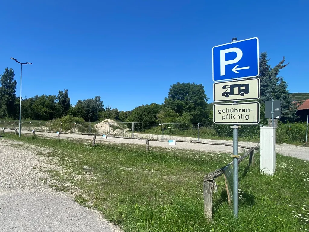 Parkplatz Schopfanlagen/Rheinstraße Burkheim