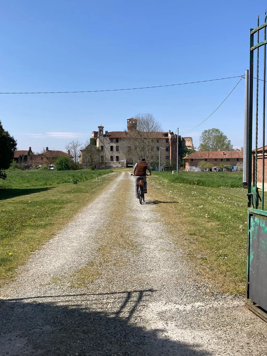 Image by Claudia for spot 1124