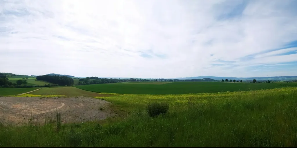Schöne Aussicht unter'm Windrad