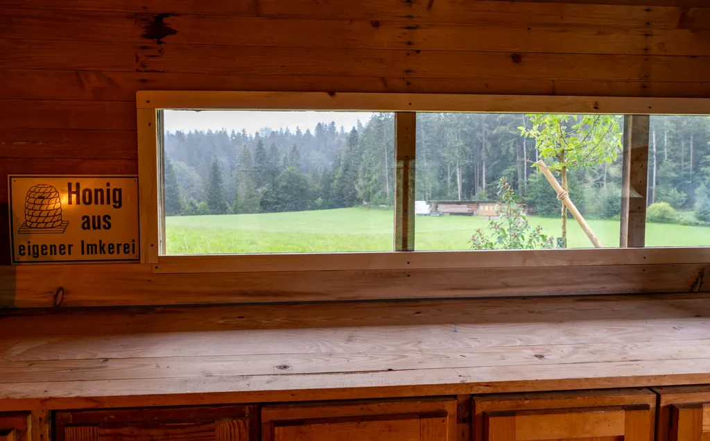 Übernachten im Bienenhaus
