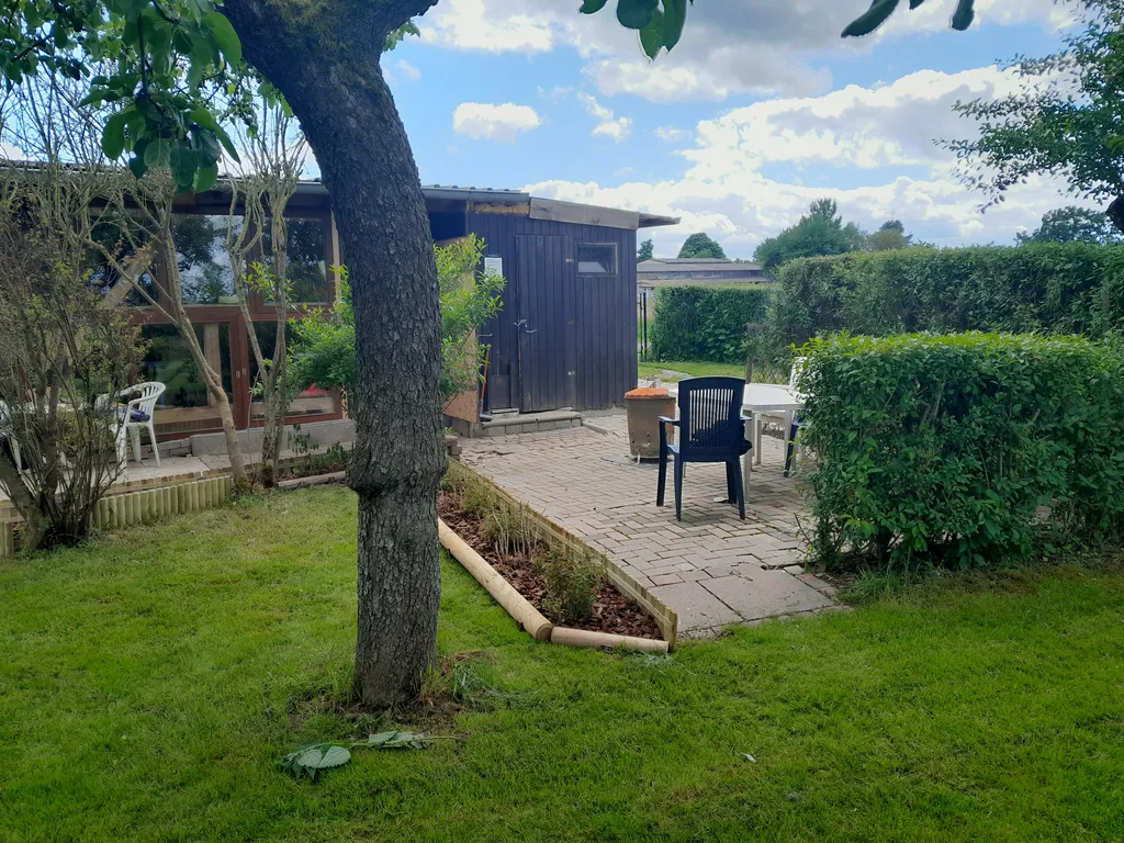 Gartenloft im Obstgarten