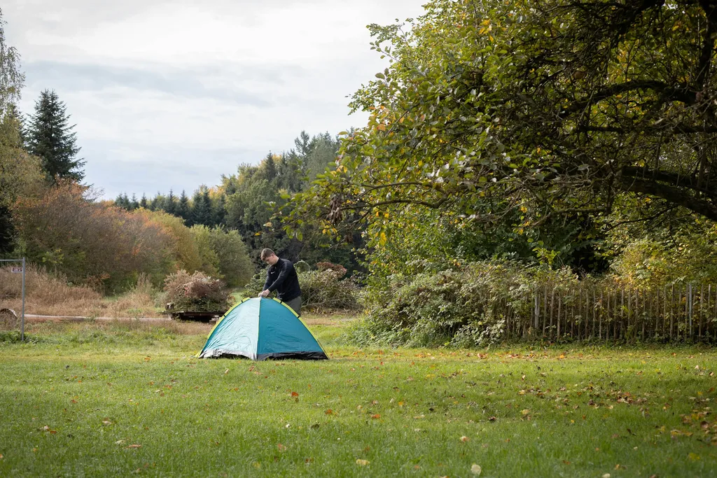 Idyllisches Plätzchen neben Biohof