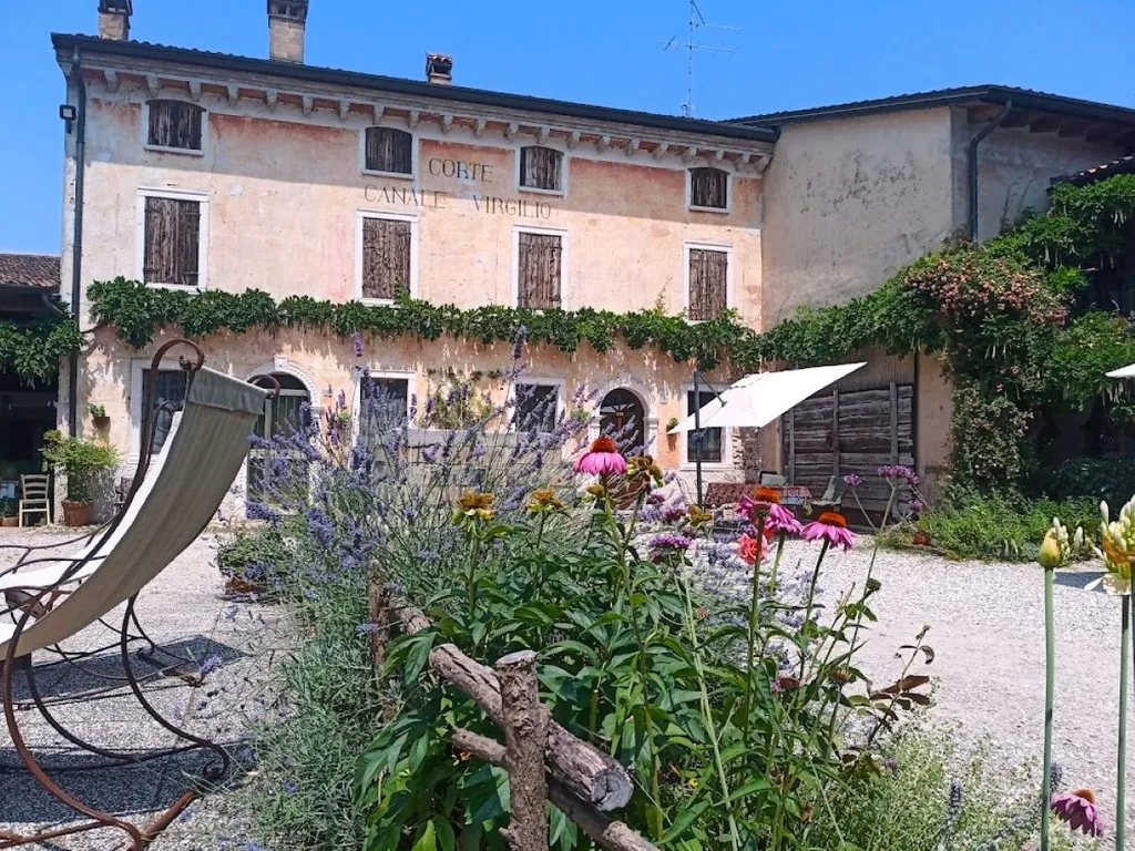 Farm   on cycle path  between Garda Lake-Mantua