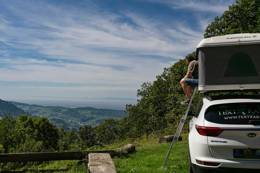 Stellplatz mit Grillmöglichkeit am Waldrand