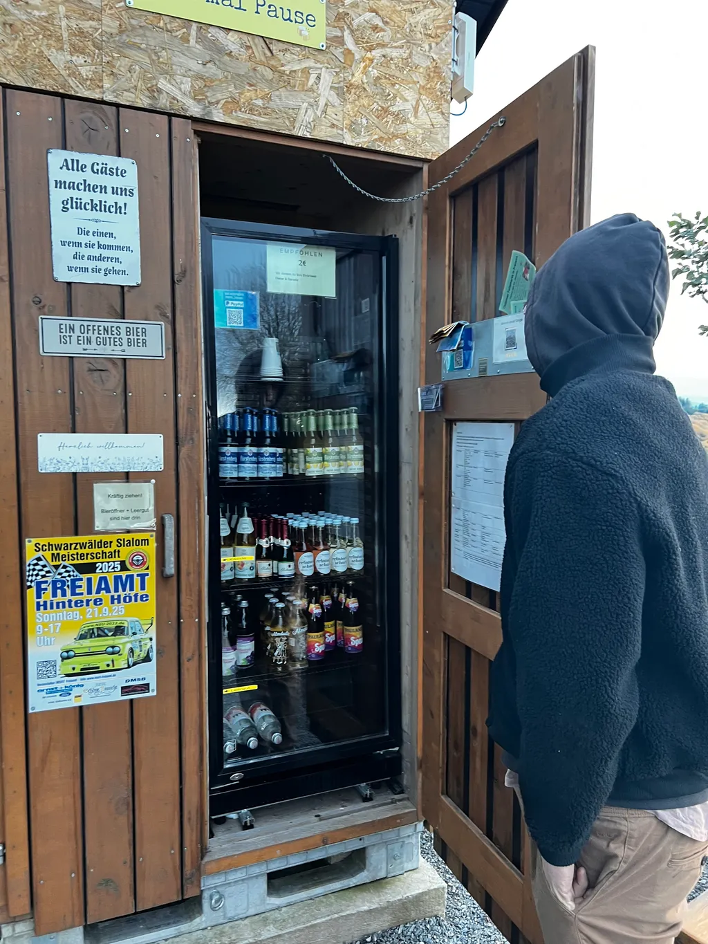 Image by Salome for spot 1570