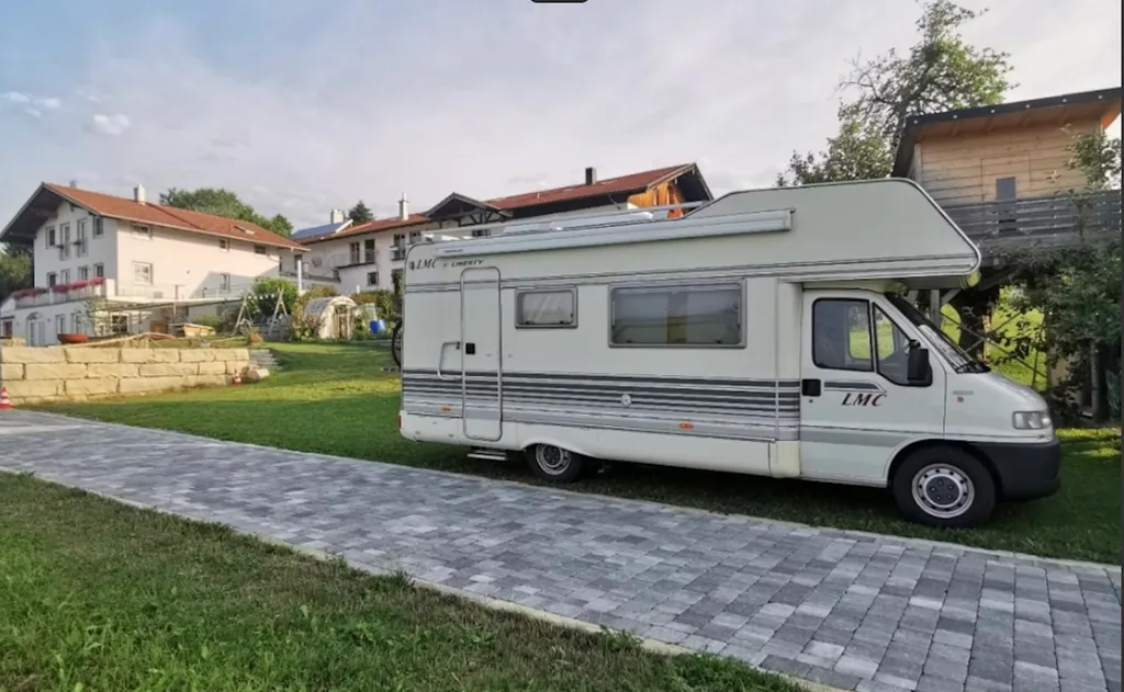 Abgelegener Stellplatz mit Ausblick