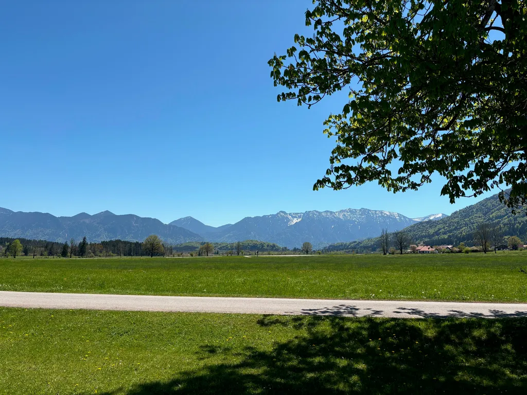 Idyllischer Stellplatz im Oberland