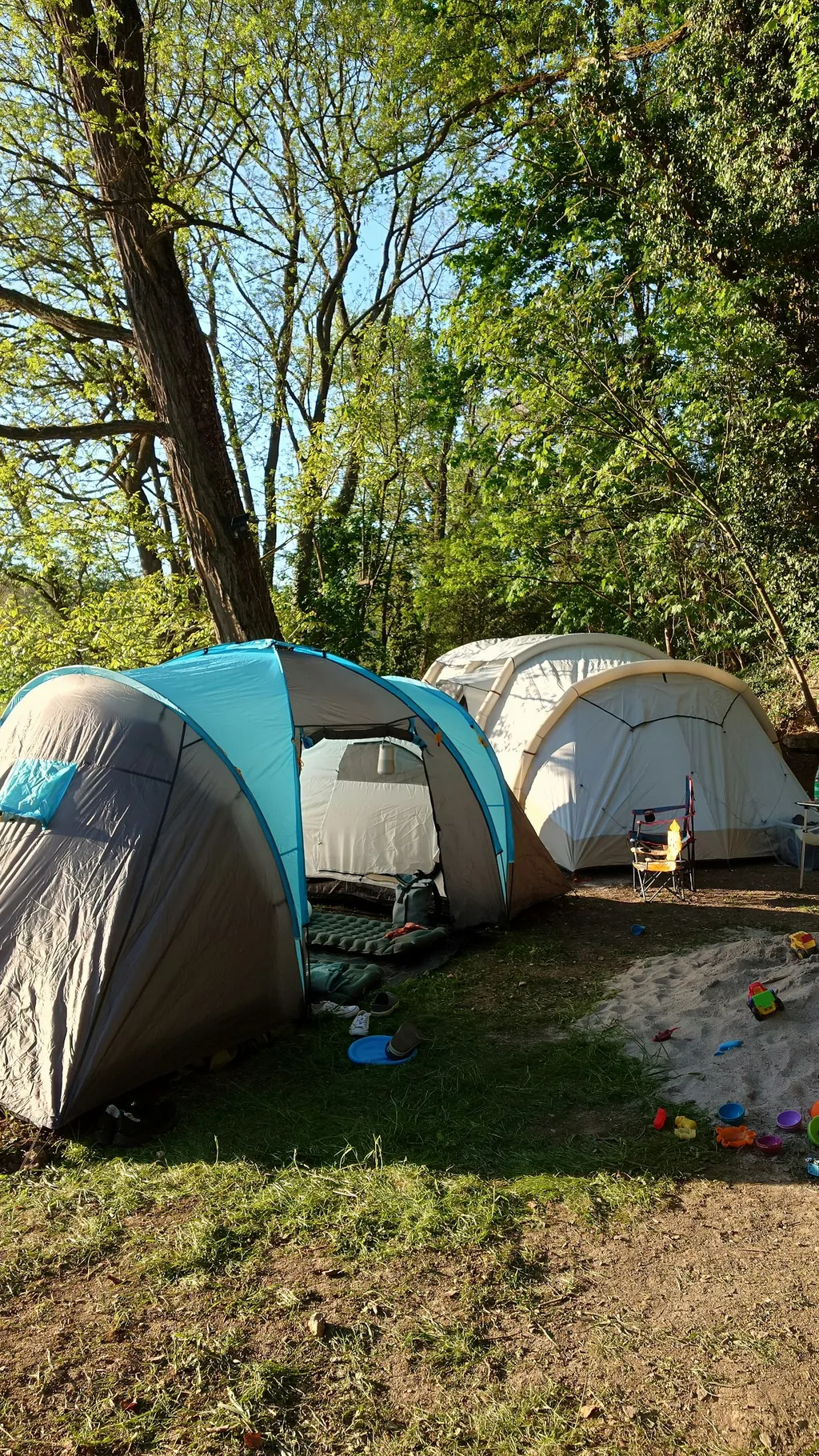 Privater Garten am Wasser (Neckar)