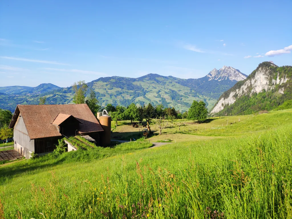 Bauernhof Camping über dem Lauerzersee