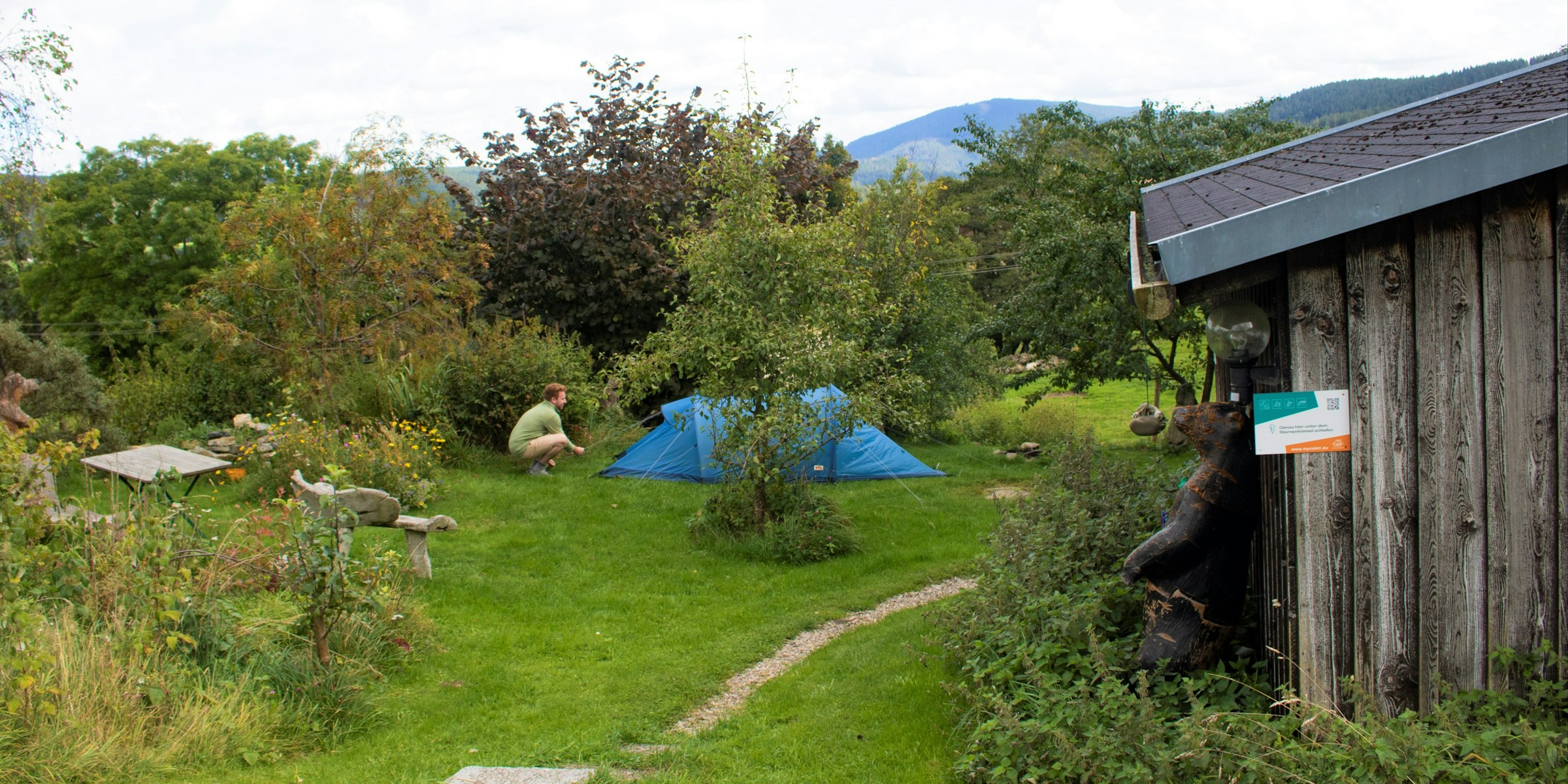 Zelten im Garten bei Hinterzarten