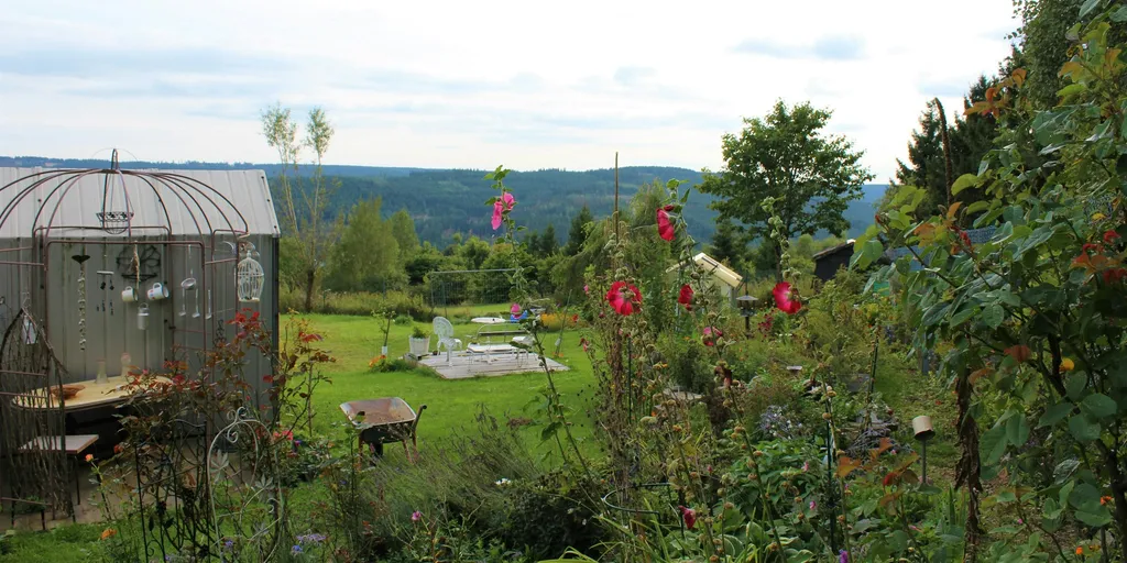 Camping bei der Minigolfanlage