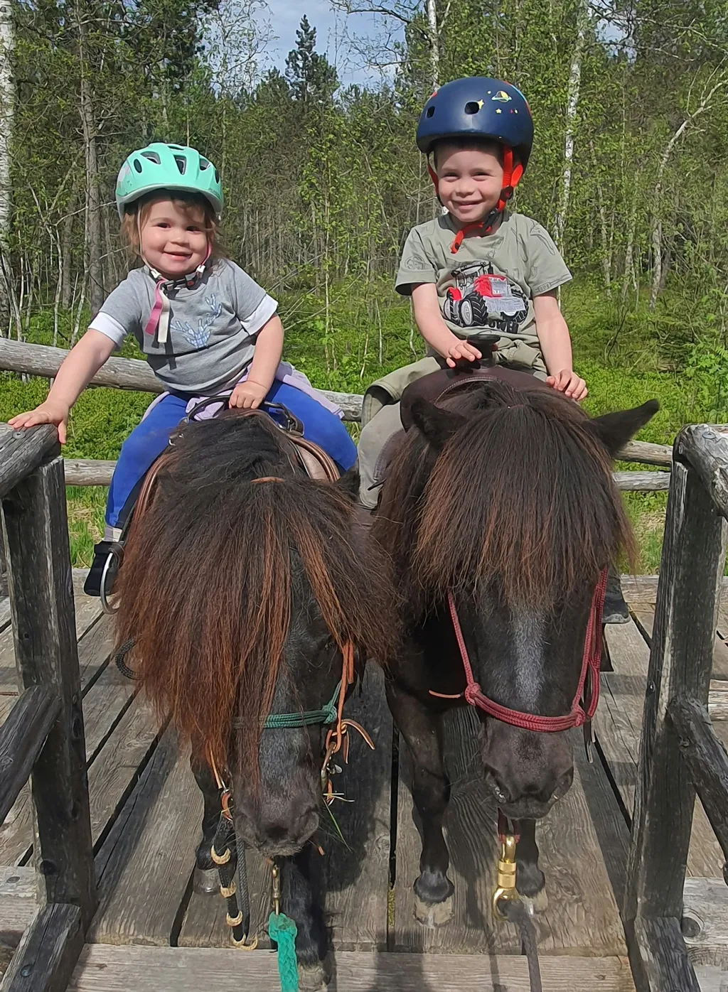 Lucia & Anton mit Olivia & Luis avatar