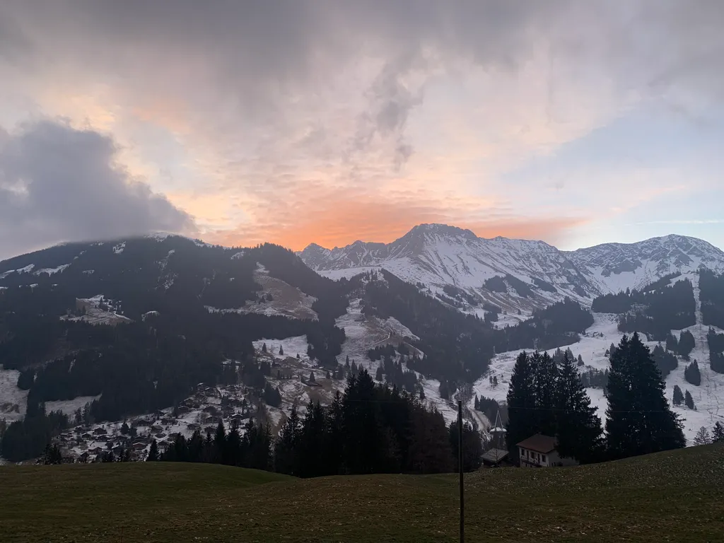 Immagine di Hanspeter & Kannika per lo spot 65