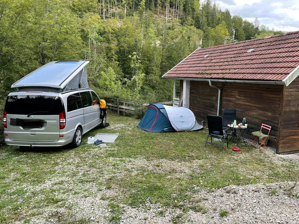 Camp "de luxe" im Goumois (F)