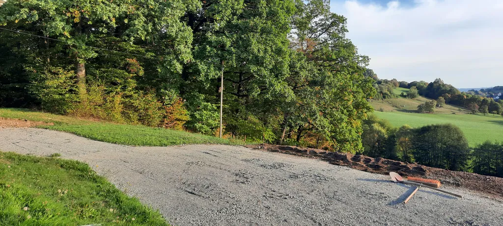 Platz in exklusiver Alleinlage auf dem Eichelberg