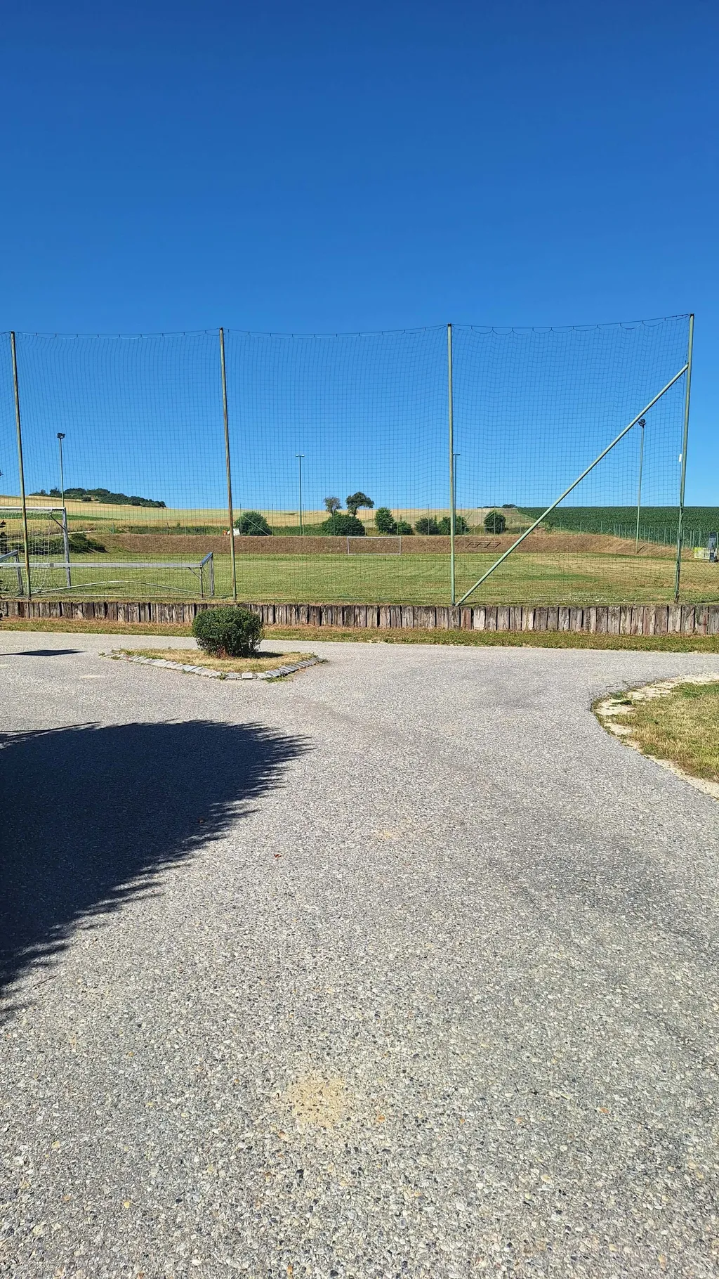 Sportplatz Klement 4.jpg