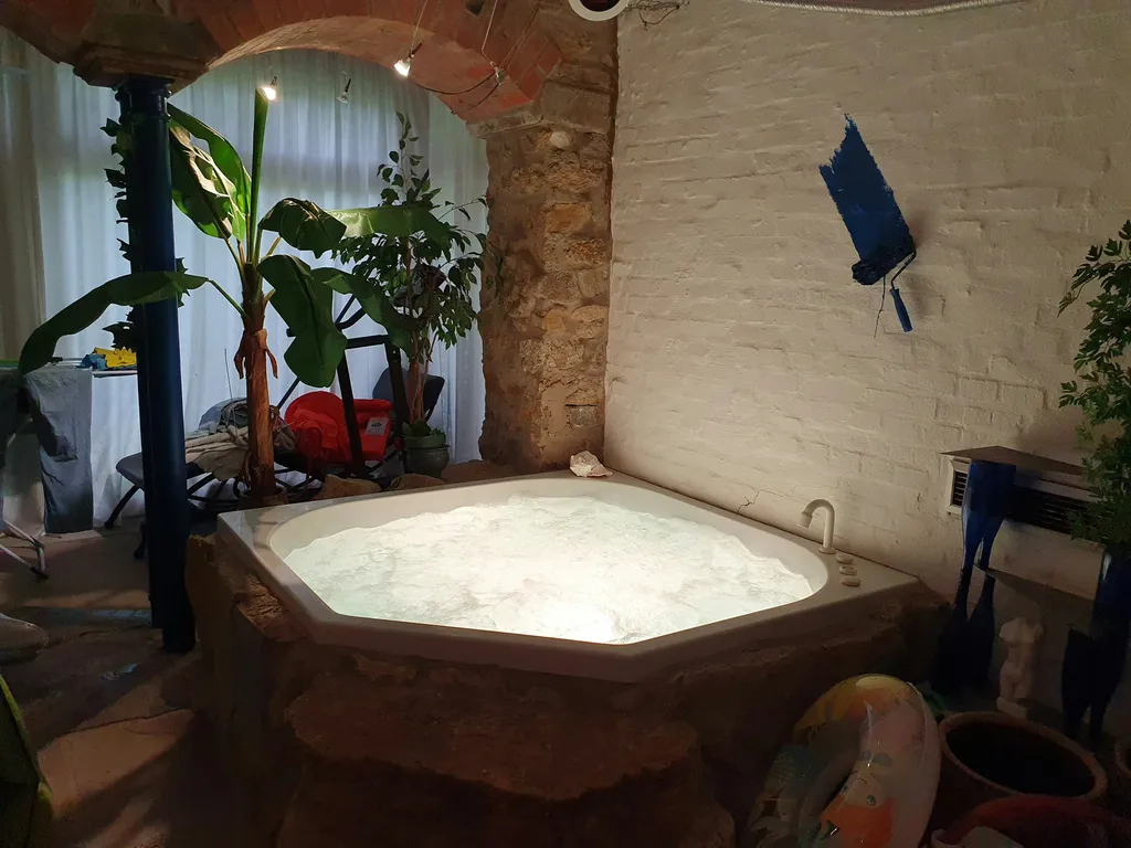 Naturwiese mit Saunaangebot