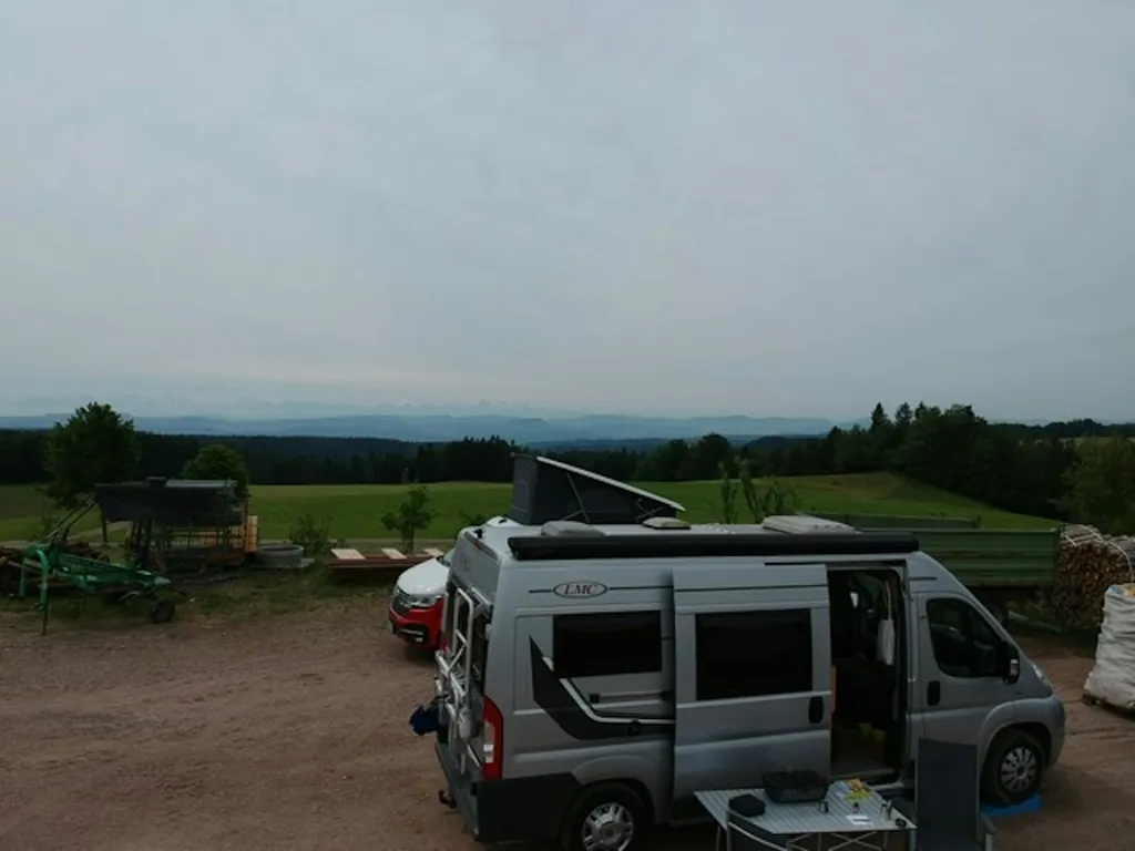 Campen mit Alpenblick