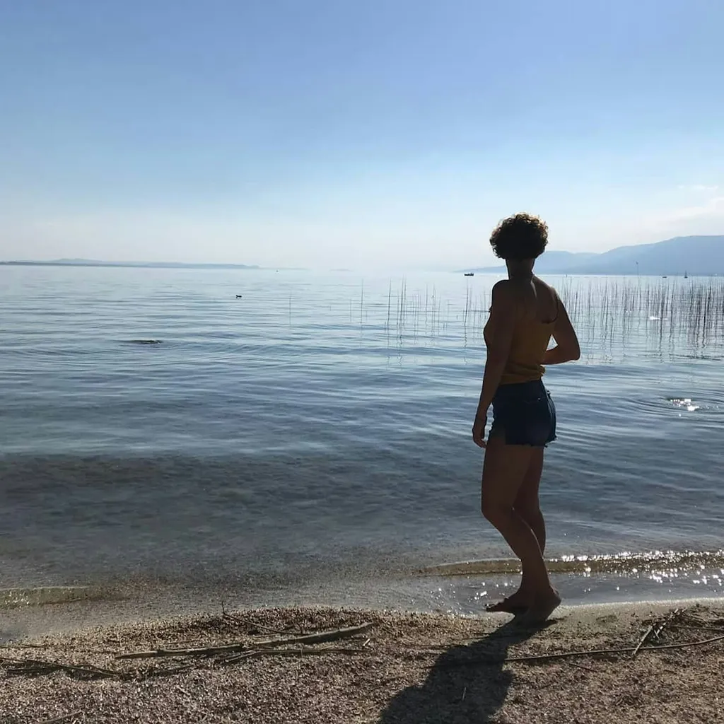 Profile picture of Oana
