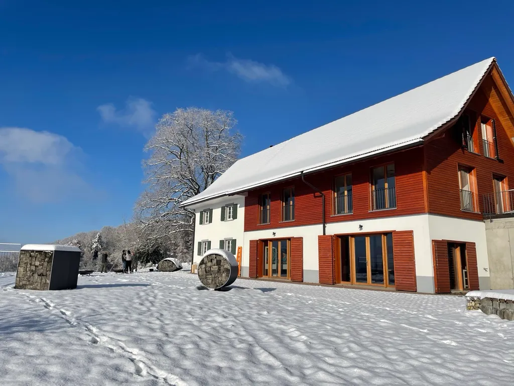 Ehemaliger Bauernhof mit grossartiger Aussicht