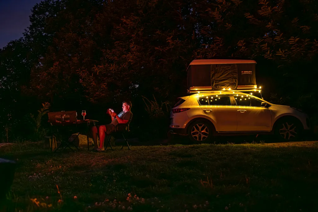 Stellplatz mit Grillmöglichkeit am Waldrand