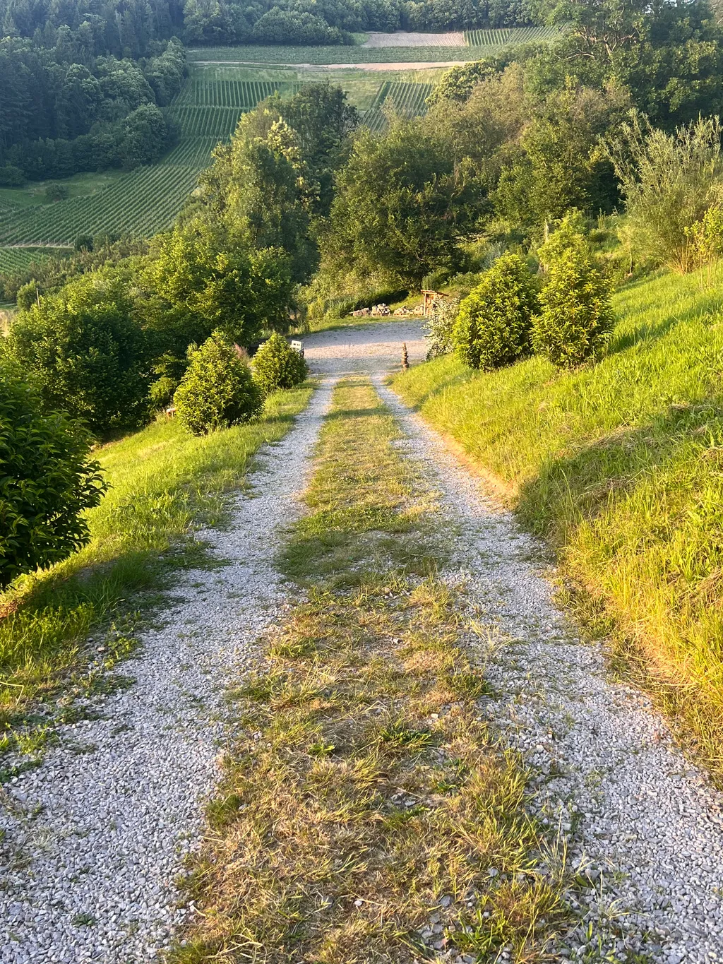 Zufahrt zum Platz