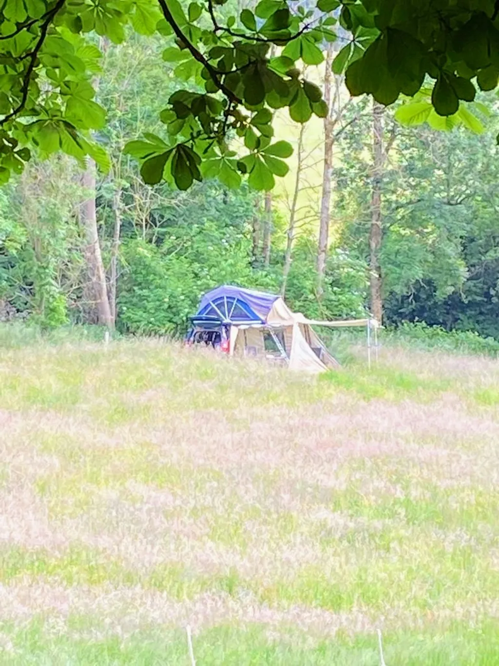 Zeltplatz Notunterkunft b.Gewitter