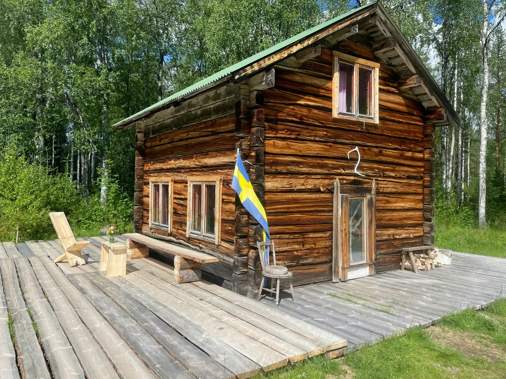 Gemütliche Blockhütte in Lappland