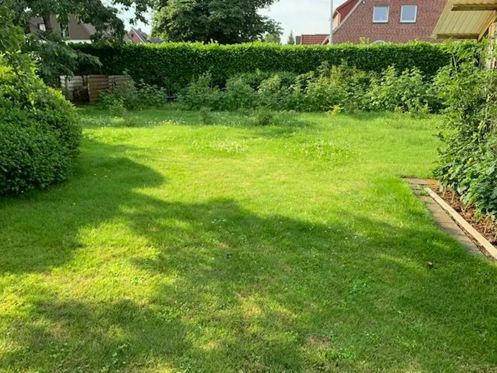 Stellplatz auf großem Hof