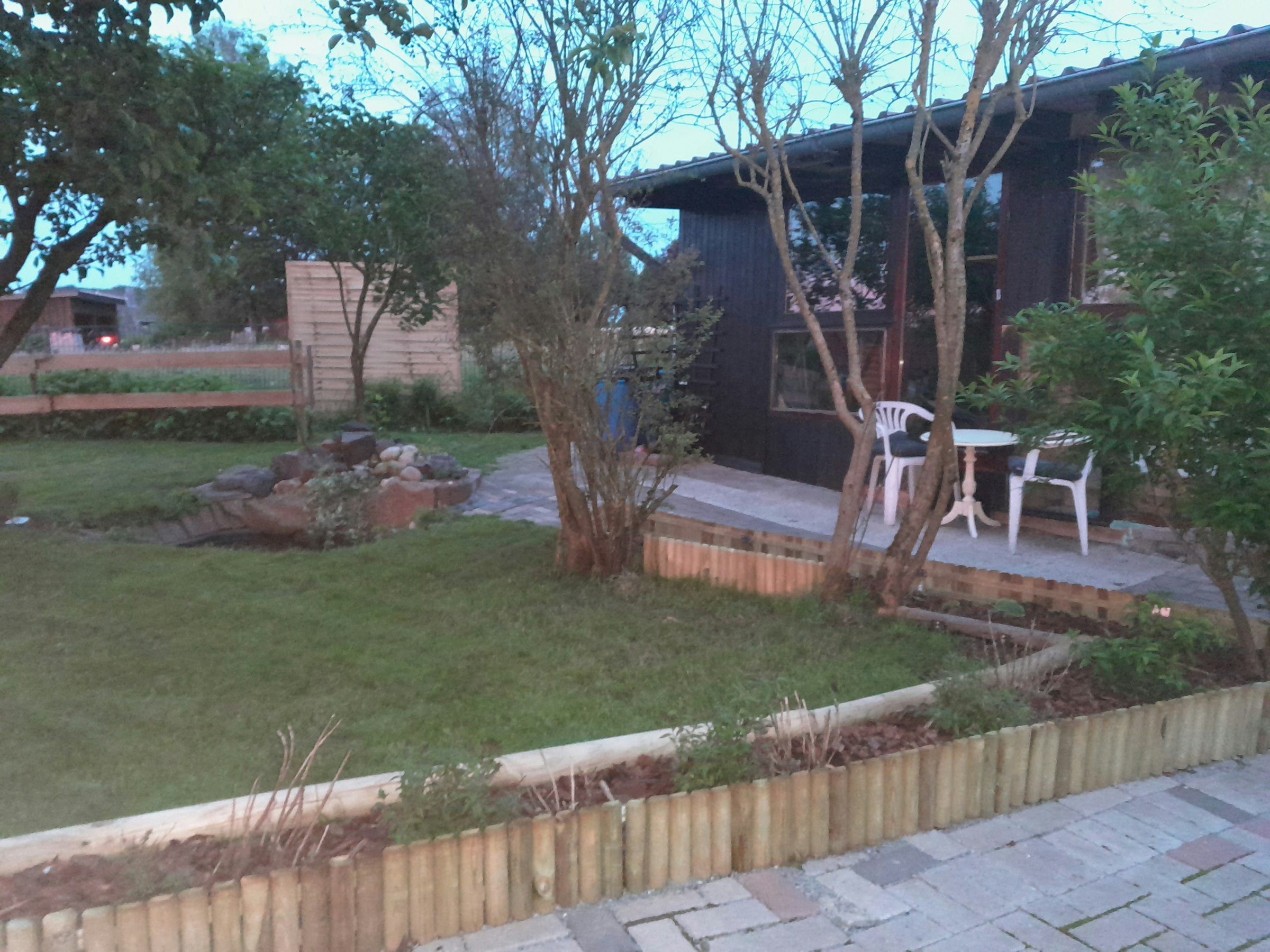 Gartenloft im Obstgarten