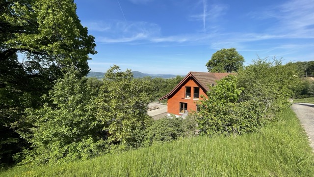 Ehemaliger Bauernhof mit grossartiger Aussicht