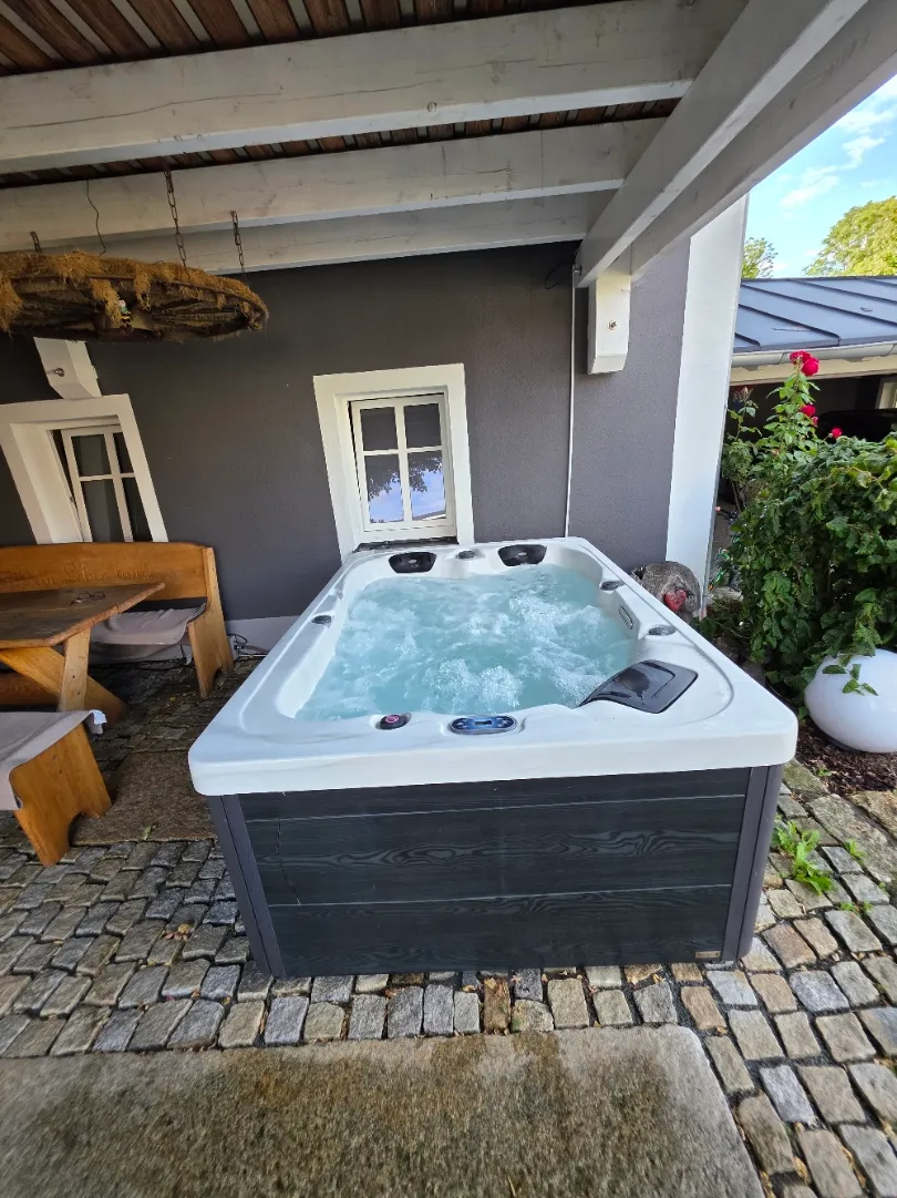 Luxus-Caravan zum Campingluft-Schnuppern