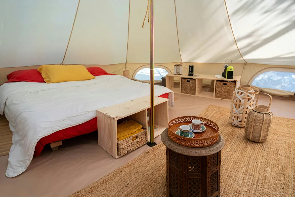 Il Granello - Wild Cherry Bell Tent