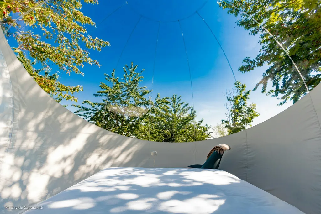 Bubble Room in vigneto a Corinaldo