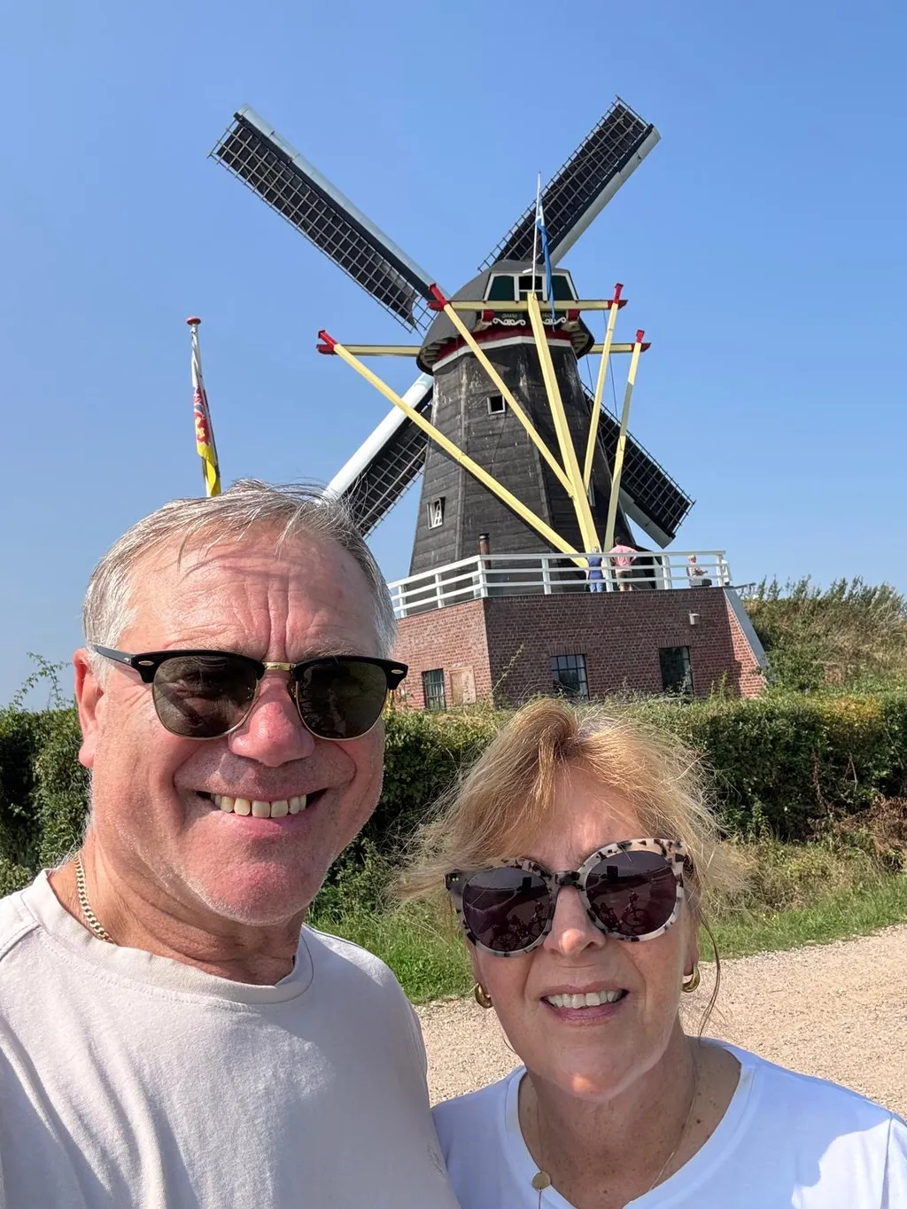 Peaceful quiet spot near forest