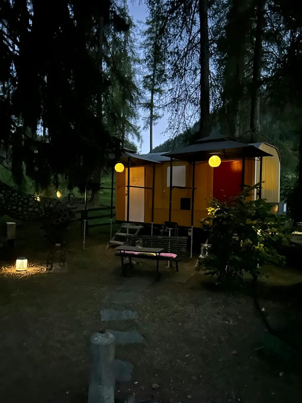 Übernachten im grossen Schäferwagen