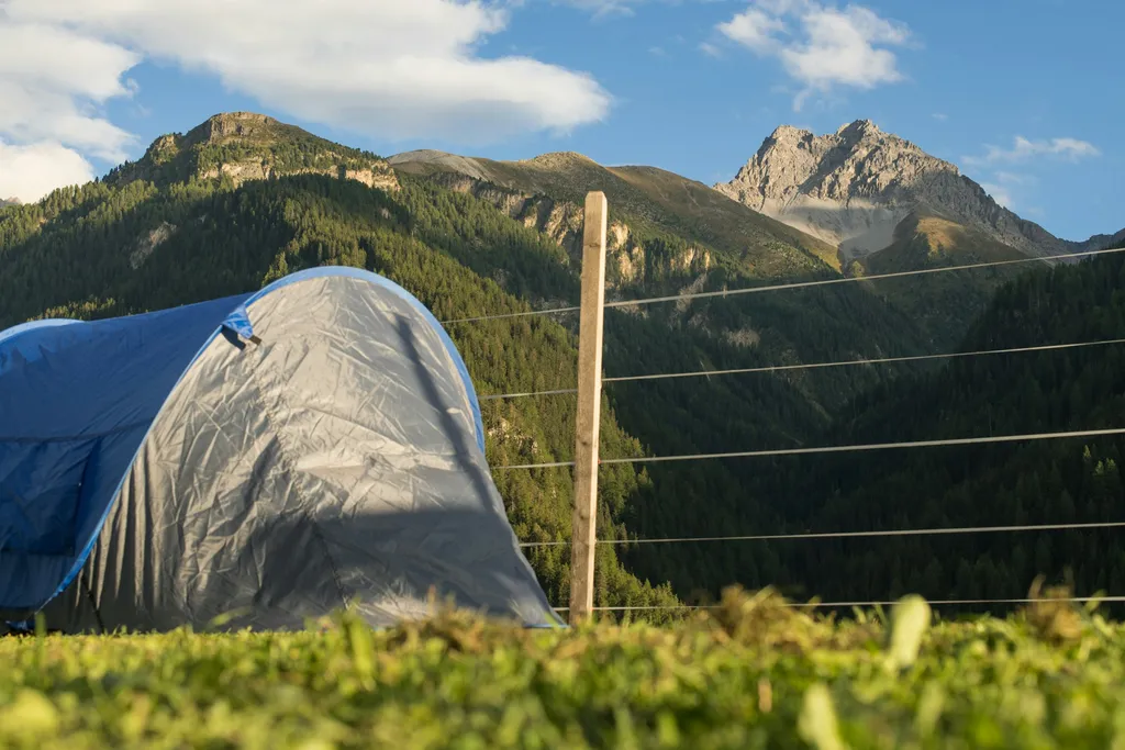 Zeltcamp Ustaria la stalla Engadin