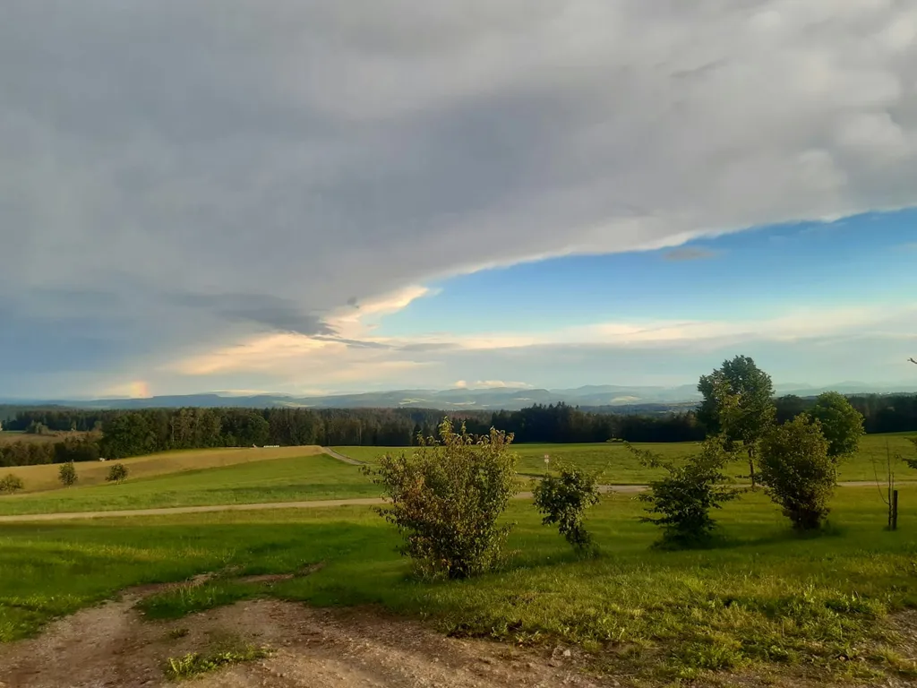 Campen mit Alpenblick