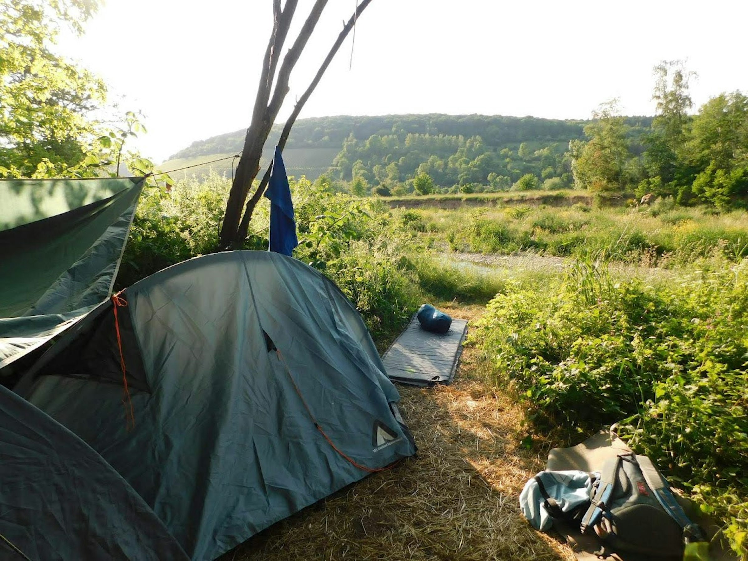 Zeltplatz mit direktem Ahrblick