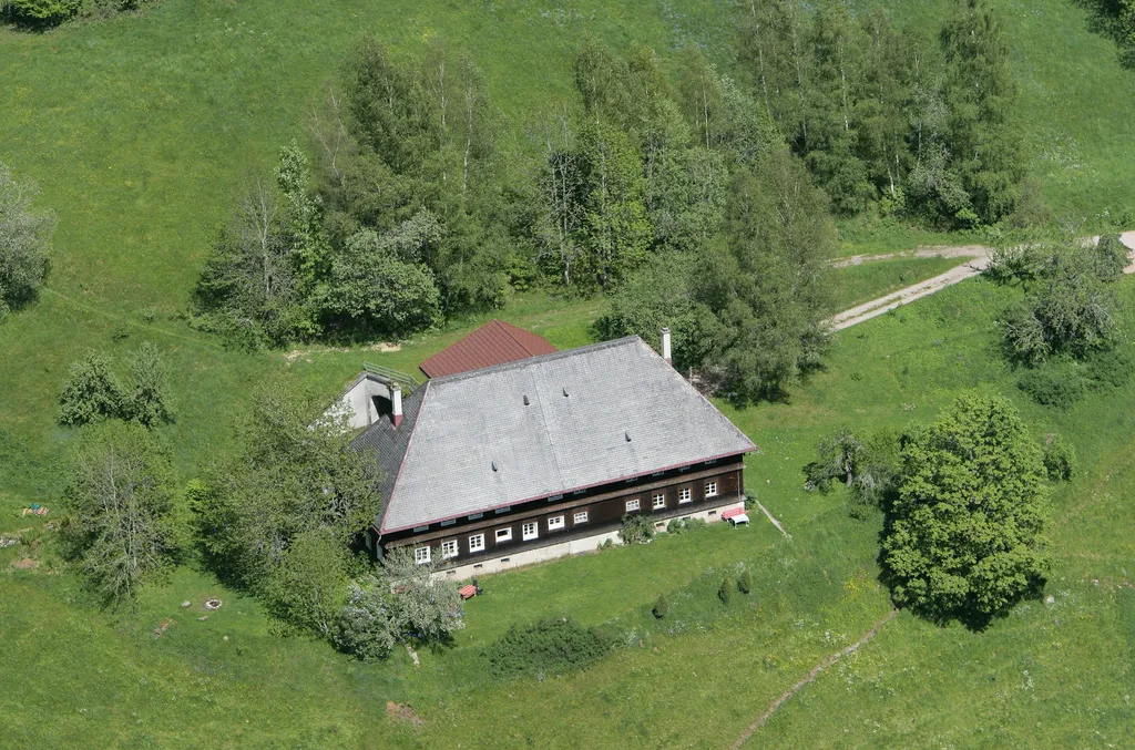 Waldrandparkplatz im Schwarzwald