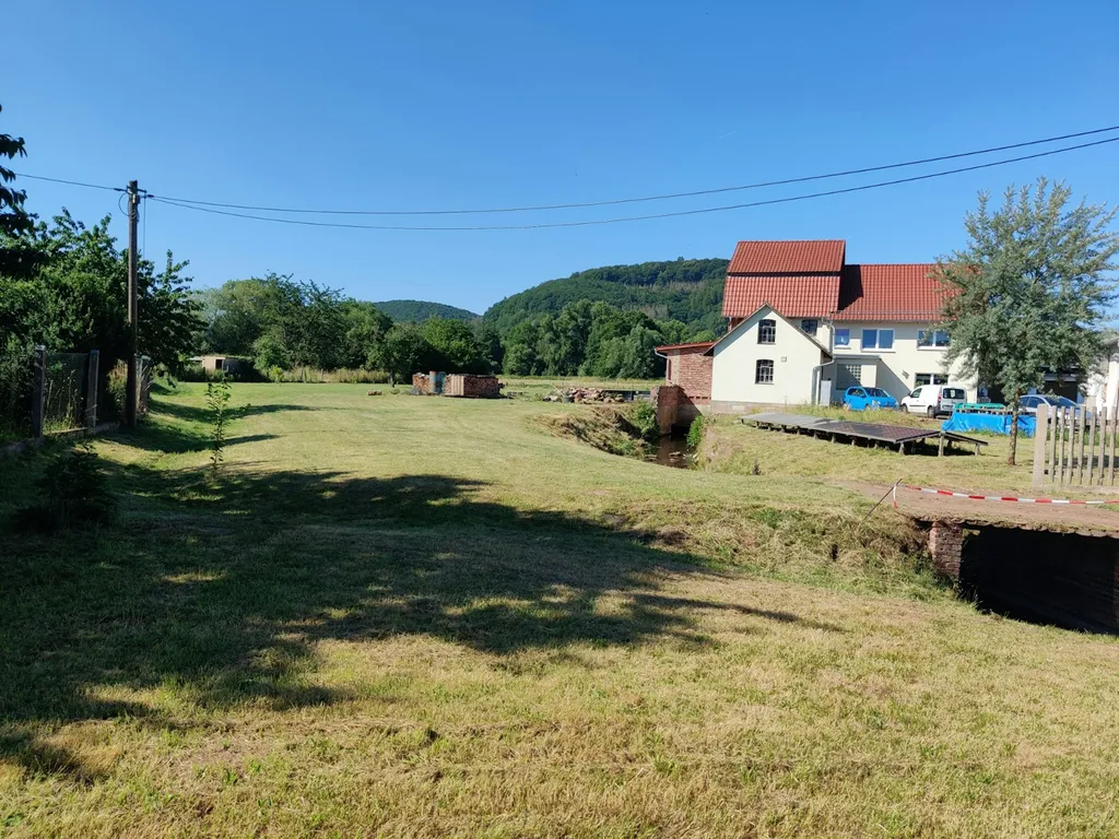 Camping an der Wassermühle am Bach