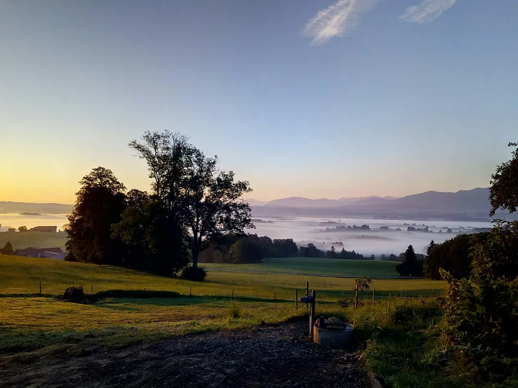 Alpenblick auf 870 m auf dem Auerberg